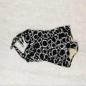 One piece skirted swimsuit black and silver sz 1X